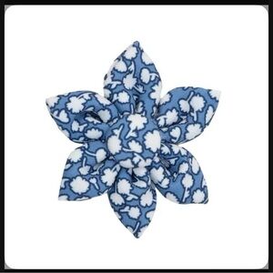 Blue and White Floral Fabric Collar Flower